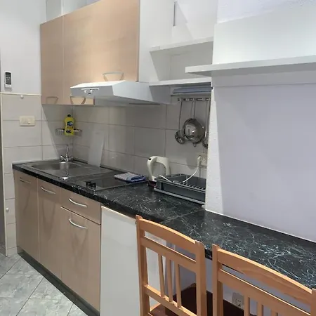 Apartment Center Baska Voda